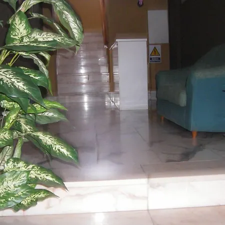 Hotel La Alegria *